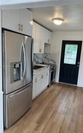Collier Manor, 3111 NE 12th Ave, Pompano Beach, Florida 33064, image 1