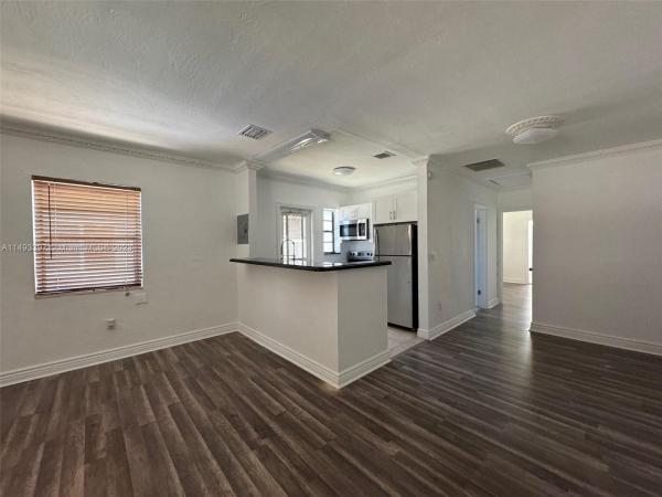 Grapeland Heights, 3340 NW 17 St #, Miami, Florida 33125, image 2