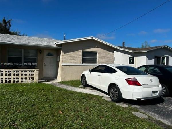 Fern, Lauderhill, Florida 33313, image 1