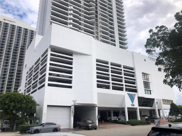 Venetia, 555 NE 15th St #27K, Miami, Florida 33132, image 1