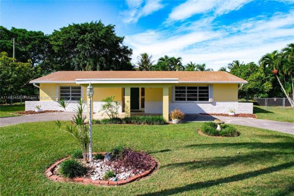 Tropico Estates, 19520 SW 128th Ave, South Miami Heights, Florida 33177, image 3
