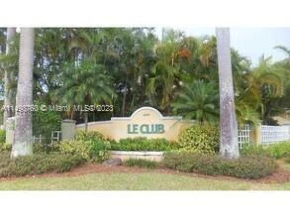 Le Club At Old Cutler, 8660 SW 212 St #108, Cutler Bay, Florida 33189, image 1
