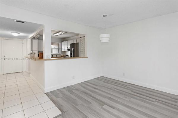 Alpine Woods, 8513 Old Country Mnr #415, Davie, Florida 33328, image 1