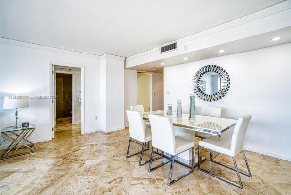 Waterview 1, 20505 E Country Club Dr #931, Aventura, Florida 33180, image 3