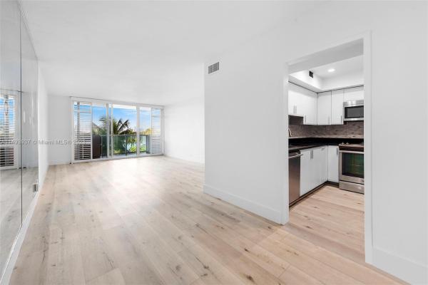 Mirador North 1200, 1200 West Ave #304, Miami Beach, Florida 33139, image 3