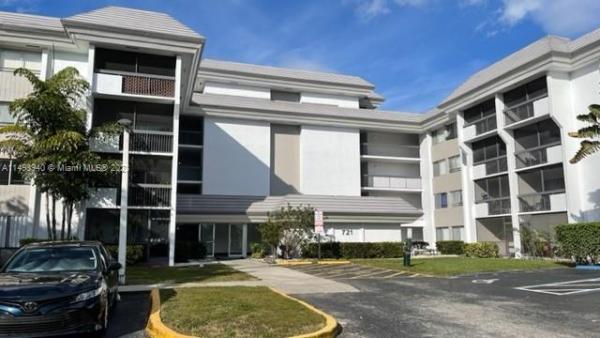BelaSera At Pine Island, 721 N Pine Island Rd #112, Plantation, Florida 33324, image 1