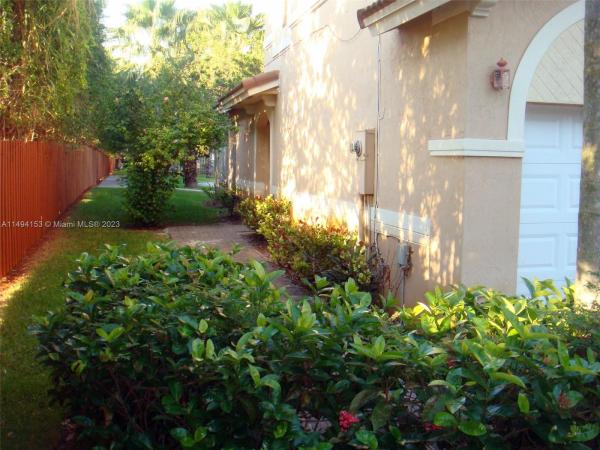 Kendall Breeze, Kendall, Florida 33186, image 3