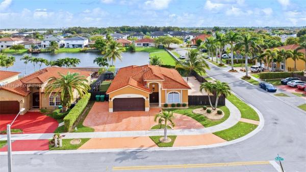 Marpi Homes, 2911 SW 149th Pl, Kendall West, Florida 33185, image 3