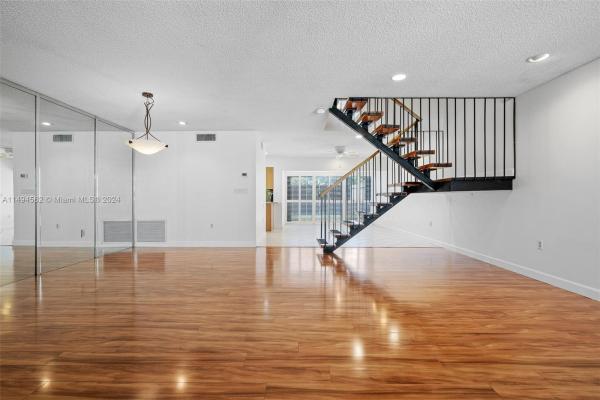 Spanish Villas, 6506 Kendale Lakes Dr #309, Kendale Lakes, Florida 33183, image 1