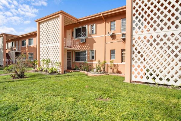 Coral Gardens, 3471 SW 11th St #9B, Miami, Florida 33135, image 3