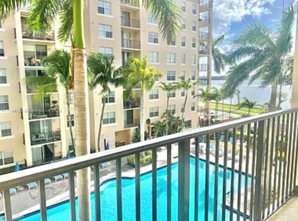 Flagler Pointe, 1801 N Flagler Dr #403, West Palm Beach, Florida 33407, image 2