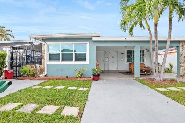 Grapeland Heights, 1610 NW 32nd Ave, Miami, Florida 33125, image 2