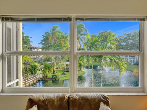Petunia Gardens, 5171 W Oakland Park Blvd #205, Lauderdale Lakes, Florida 33313, image 1