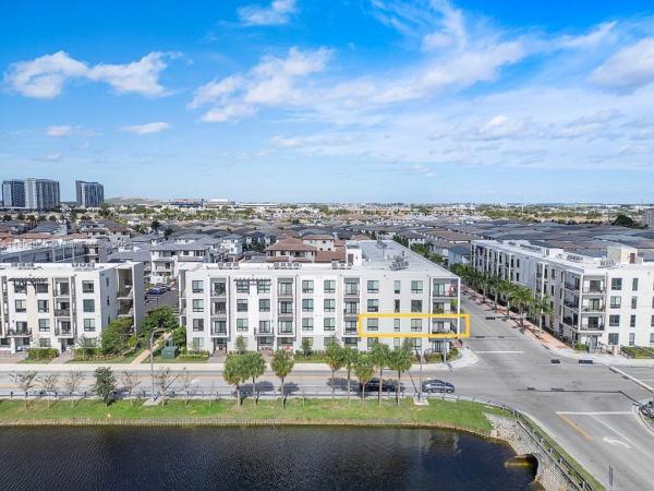 Urbana At Downtown Doral, 8201 NW 41st St #D-201, Doral, Florida 33166, image 3