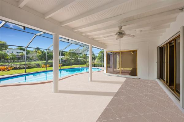 Continental Homes, 8300 SW 105th St, Kendall, Florida 33156, image 3