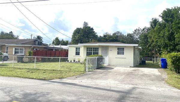 Hollywood Country Estates, 1512 N 58th Ave, Hollywood, Florida 33021, image 1