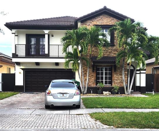 Laroc Estates, 16432 SW 50th Ter, Kendale Lakes, Florida 33185, image 2
