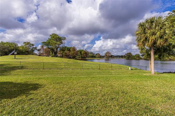 The Townhouses Of Emerald Hills, 111 Saint Andrews Rd #20-70, Hollywood, Florida 33021, image 1