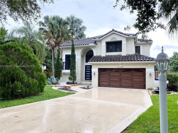 Embassy Place, 10300 Santiago St, Cooper City, Florida 33026, image 1
