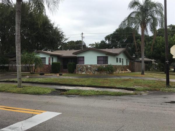 Palm Lane Villa, 3801 N 66th Ave, Hollywood, Florida 33024, image 3