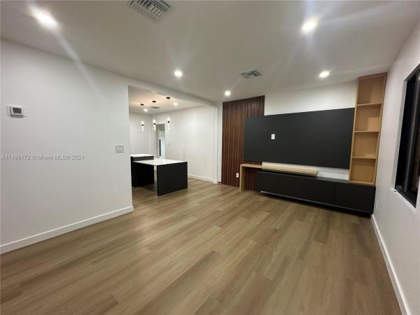 Miami Park, 1468 NW 102nd St, Pinewood, Florida 33147, image 2