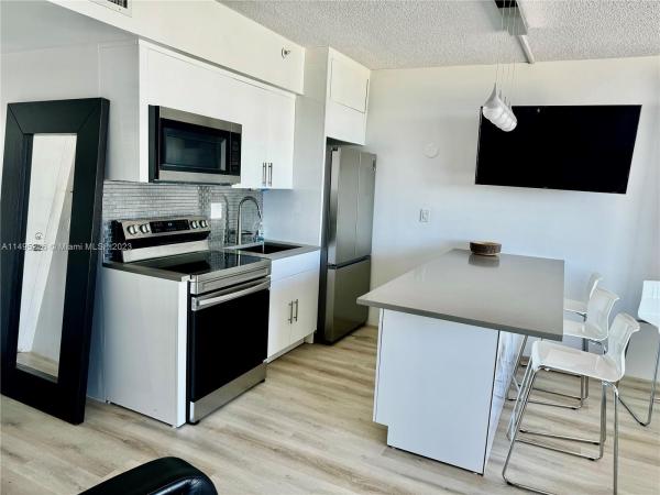 Home Tower, 1720 Harrison St #16G, Hollywood, Florida 33020, image 1