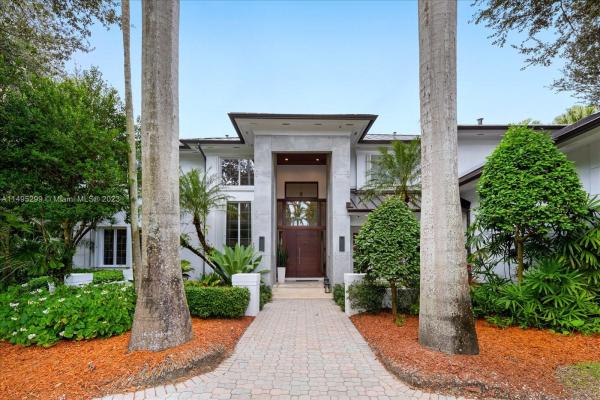4891 SW 74th Ter, Unincorporated Dade County, Florida 33143, image 2