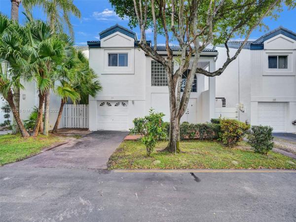 San Simeon, 330 NE 211th St, Ives Estates, Florida 33179, image 1