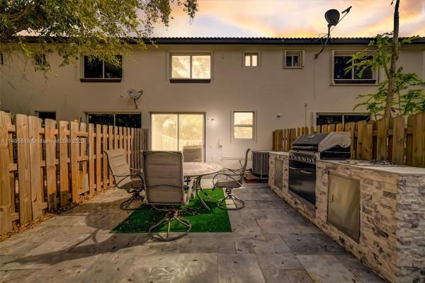 Tiffany Lakes, 8707 SW 152nd Ave #332, Kendall West, Florida 33193, image 3