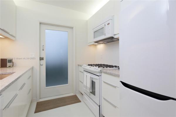 821 Jefferson, 823 Jefferson Ave #6, Miami Beach, Florida 33139, image 3