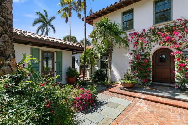 Lakewood, 125 E Lakewood Rd, West Palm Beach, Florida 33405, image 2