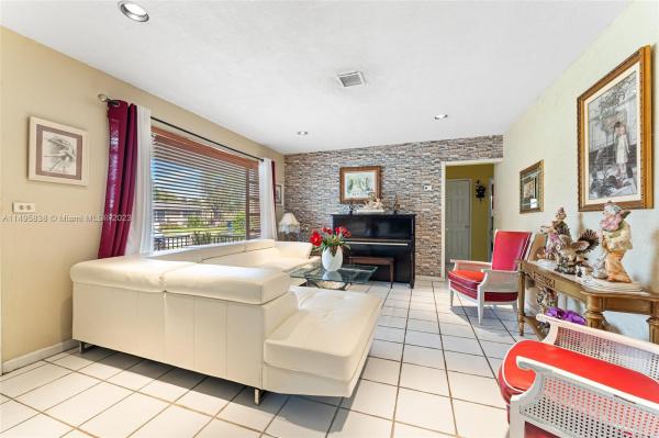Lucky Star Estates, 1110 NE 204th Ter, Ives Estates, Florida 33179, image 3