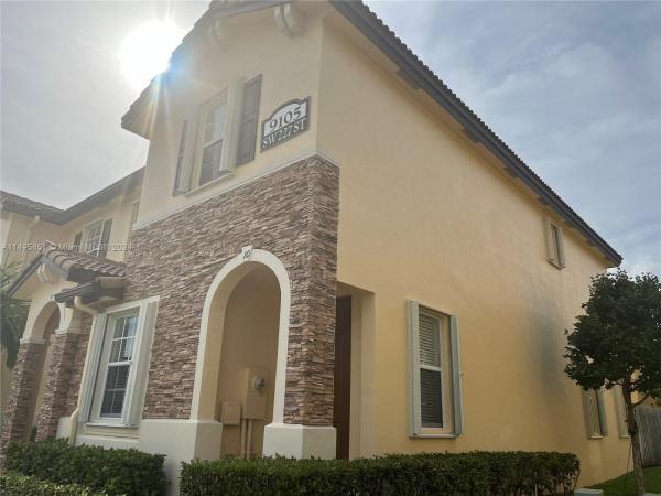 The Shores At Isles Of Bayshore, 9105 SW 227th St #10, Cutler Bay, Florida 33190, image 3