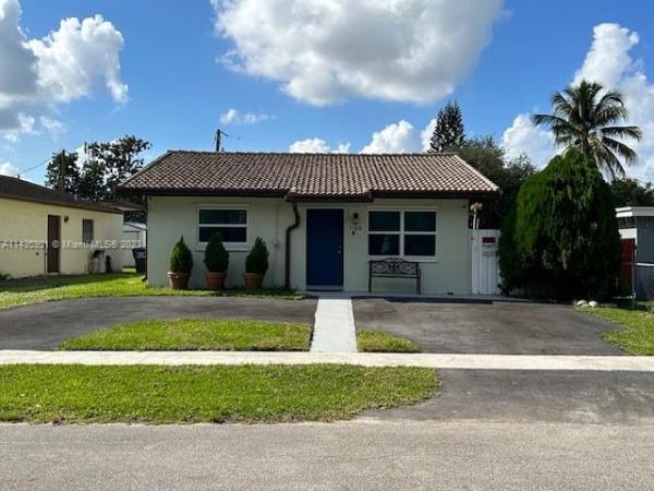 Hollywood Beach Heights, 1108 N 61st Ave, Hollywood, Florida 33024, image 1