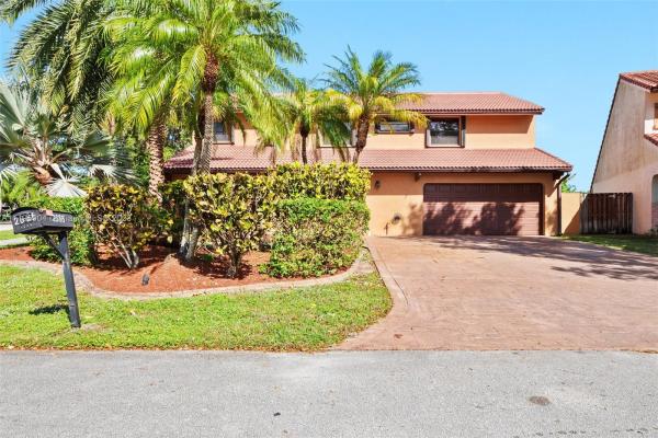 Tierra Vista, 2685 Bass Way, Cooper City, Florida 33026, image 3