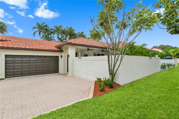 Villa Del Sol At Boca Pointe, 23136 Via Stel, Boca Raton, Florida 33433, image 3