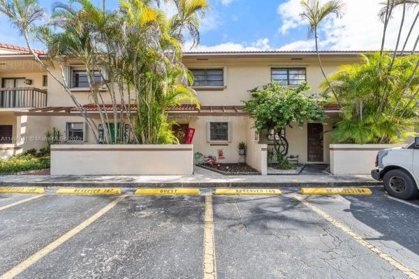 Kendall Lakes East Patio Homes, 6355 SW 136th Ct #105J, Kendale Lakes, Florida 33183, image 1