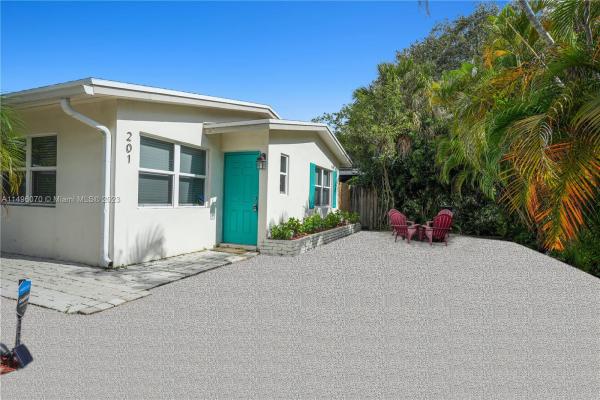 Almar Estates, 201 NE 30th Ct #1-3, Wilton Manors, Florida 33334, image 3