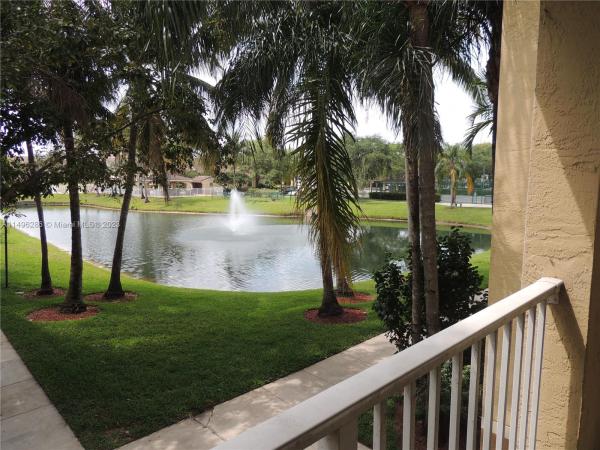 Royal Grand, 2600 S University Dr #214, Davie, Florida 33328, image 1