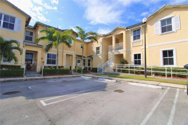 Fiji, 134 SE 28th Ter #9, Homestead, Florida 33033, image 1