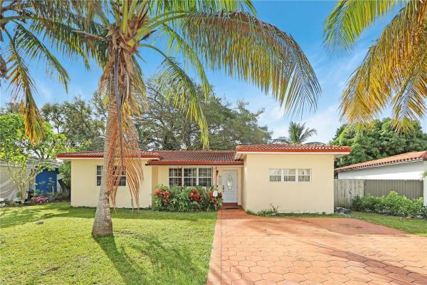 Fulford By The Sea, 1460 NE 161st St, North Miami Beach, Florida 33162, image 2