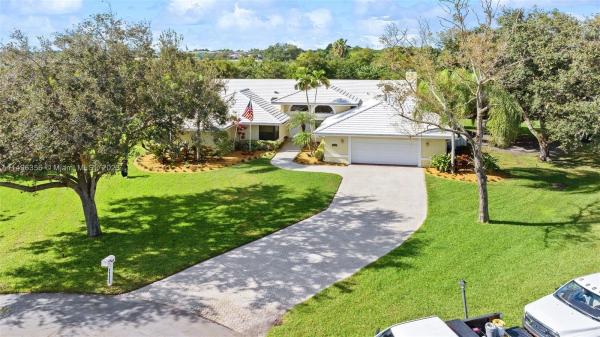 Laurel Oaks, 11960 SW 43rd St (acorn Dr.), Davie, Florida 33330, image 3