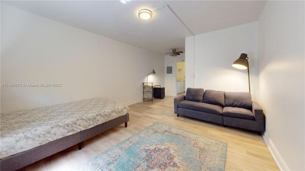 Colony House, 542 Euclid Ave #4, Miami Beach, Florida 33139, image 1