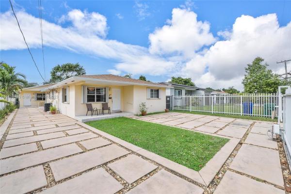 Waldin Acres, 810 NW 31st Ave, Miami, Florida 33125, image 1