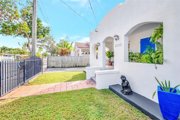Glenhaven, 3030 NW 22nd Ct, Miami, Florida 33142, image 3
