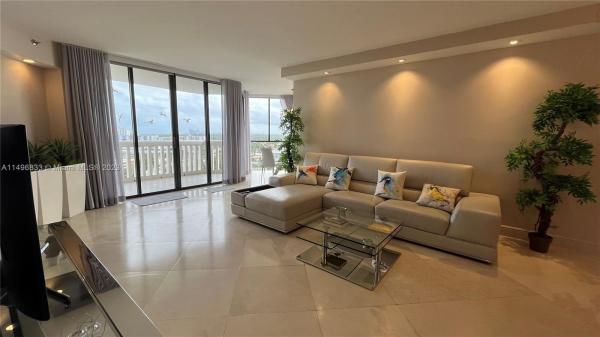 1000 Island Boulevard, Aventura, Florida 33160, image 1