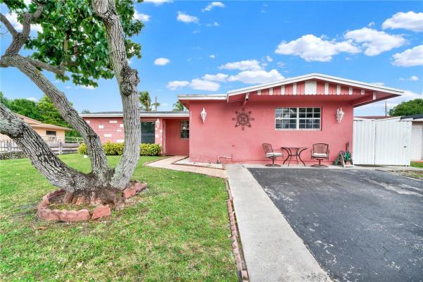 Driftwood Estates, 7751 Simms St, Hollywood, Florida 33024, image 3