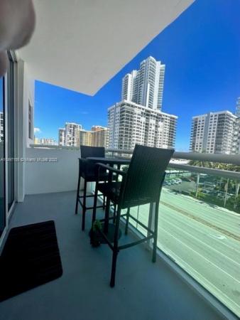 The Residences On Hollywood Beach, 3000 S Ocean Dr #422, Hollywood, Florida 33019, image 1