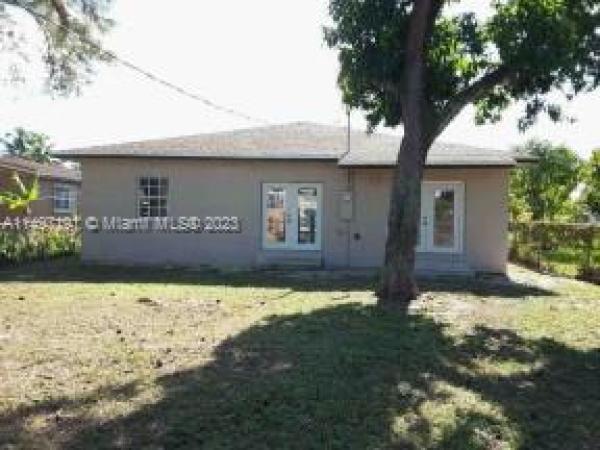 Opa-Locka Residential, 1325 Sesame St, Opa-Locka, Florida 33054, image 3