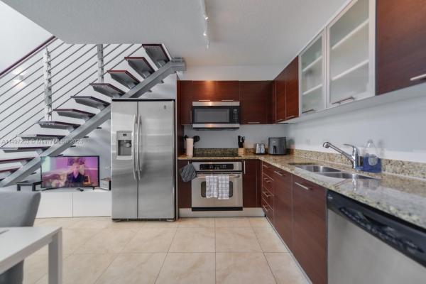 Brickell On The River South Tower, 41 SE 5th St #2111, Miami, Florida 33131, image 1